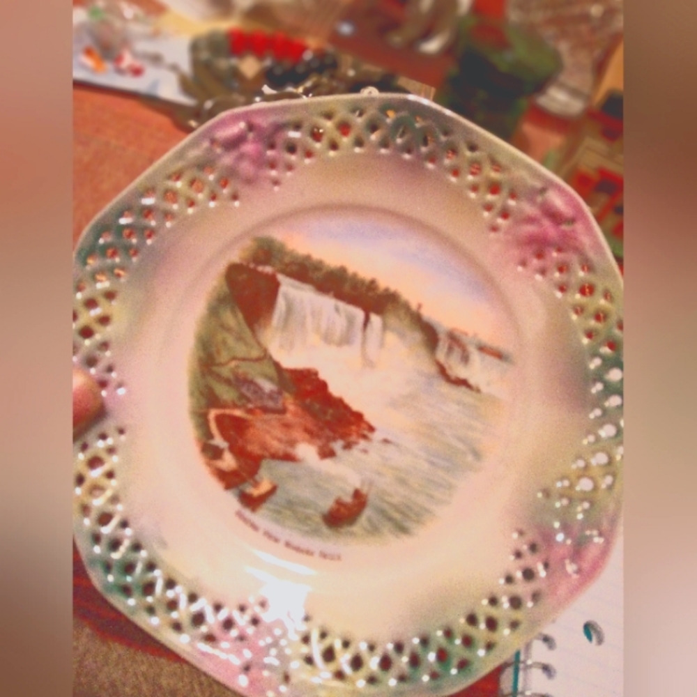 Souvenir Plate
